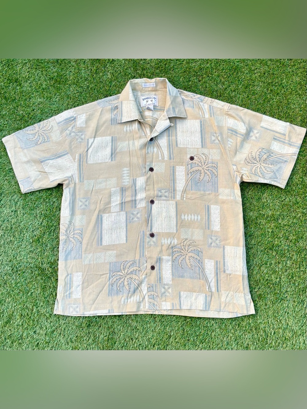 Bamboo Cay 70% Silk Blend Tropical Resort Button-Up Shirt Size Medium